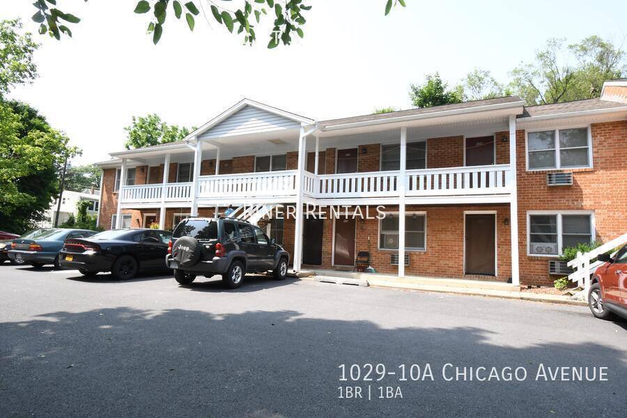 Apartment for rent at 1029-10A Chicago Ave, Harrisonburg, VA 22802