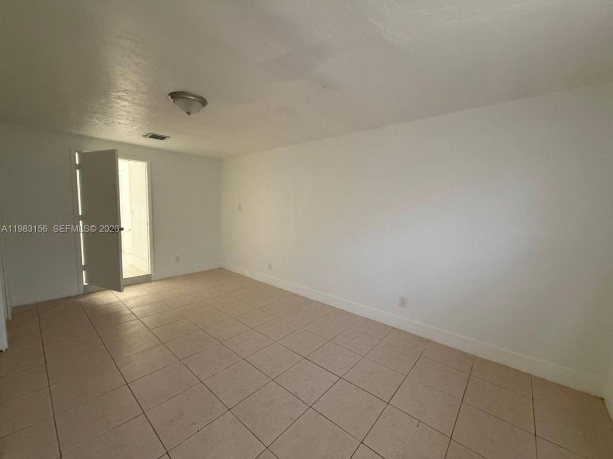 House for rent at 1513 NW 15th Ave, Fort Lauderdale, FL 33311