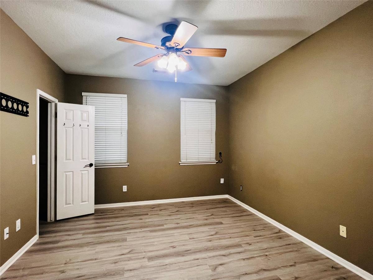 Apartment for rent at 2919 Amber Cliff Dr, Katy, TX 77449