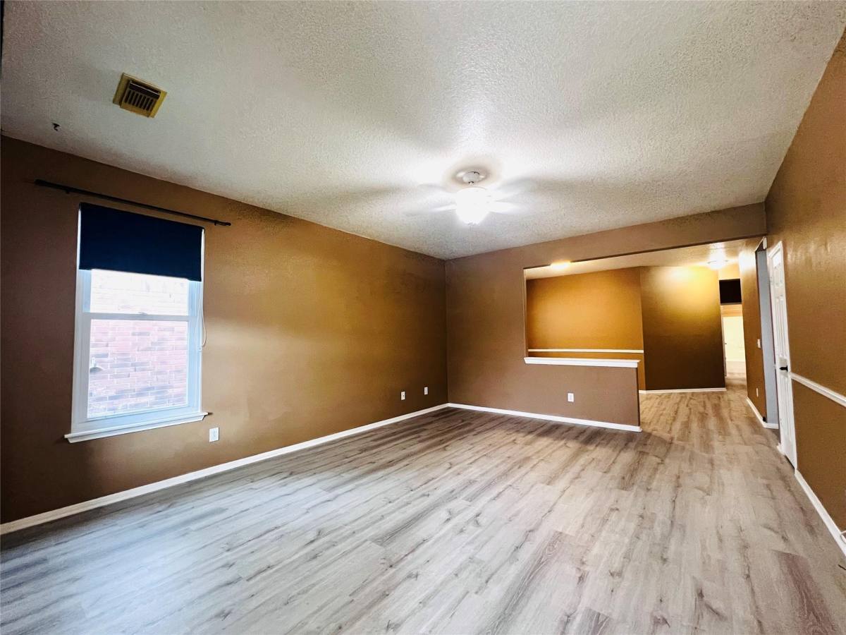 Apartment for rent at 2919 Amber Cliff Dr, Katy, TX 77449