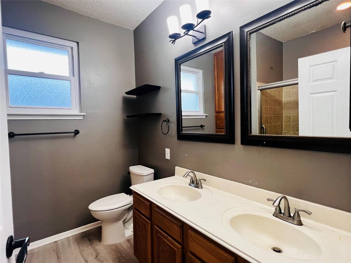 Apartment for rent at 2919 Amber Cliff Dr, Katy, TX 77449