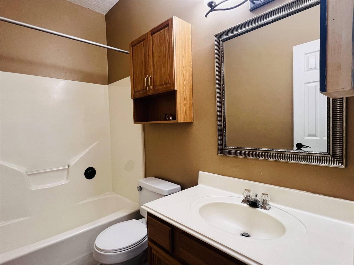 Apartment for rent at 2919 Amber Cliff Dr, Katy, TX 77449