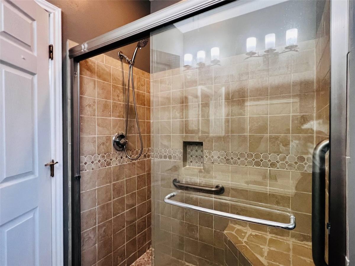 Apartment for rent at 2919 Amber Cliff Dr, Katy, TX 77449
