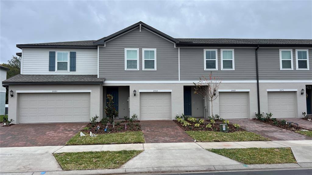 Townhouse for rent at 2065 Crape Jasmine Lane, Orlando, FL 32824