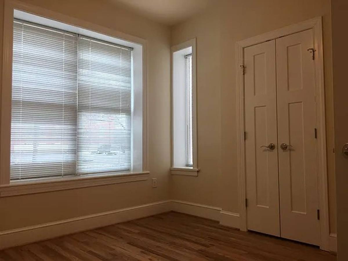 Apartment for rent at 6 S Harvie St, Richmond, VA 23220