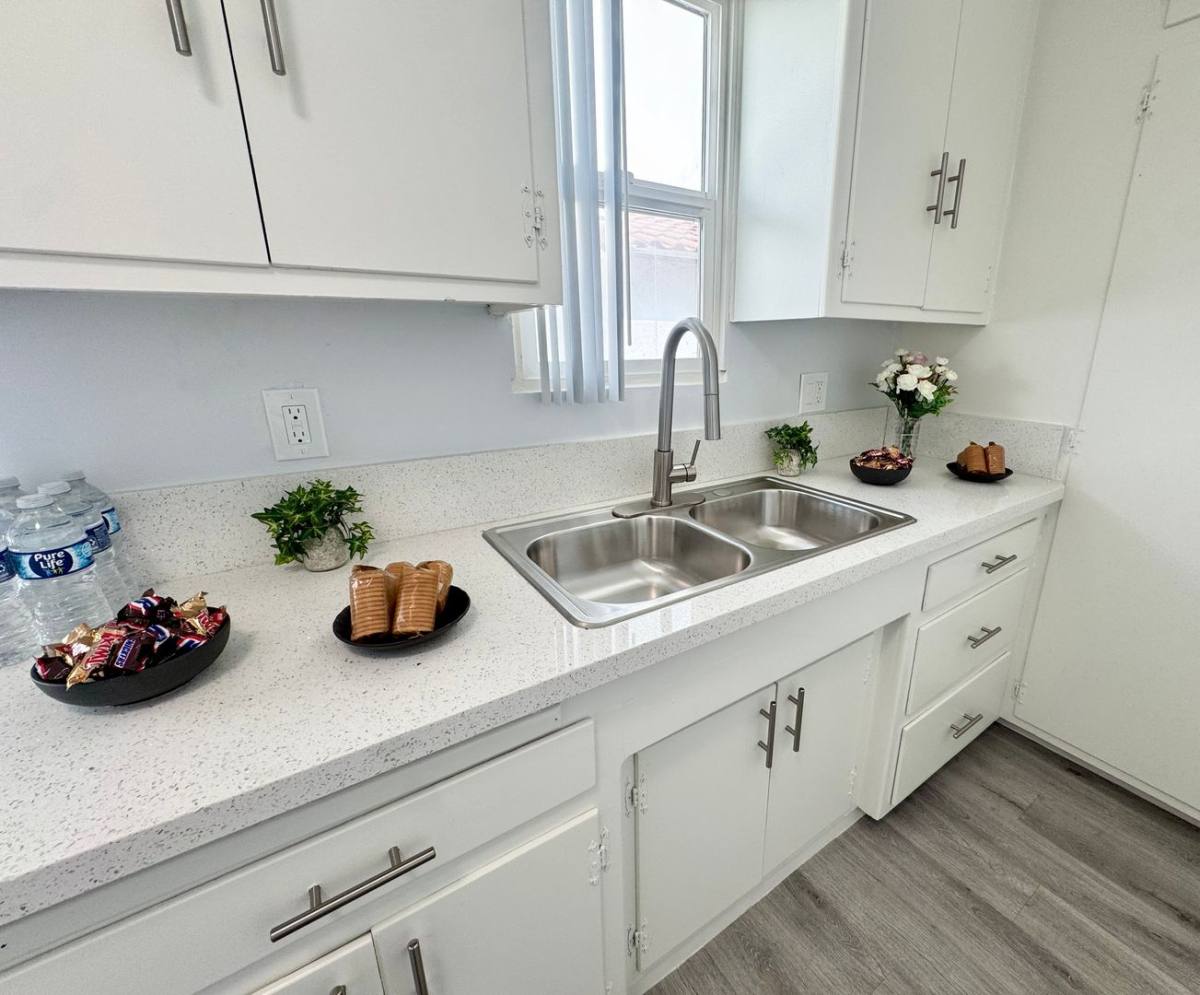 Townhouse for rent at 7017-7023 Pickering Ave, Whittier, CA 90602