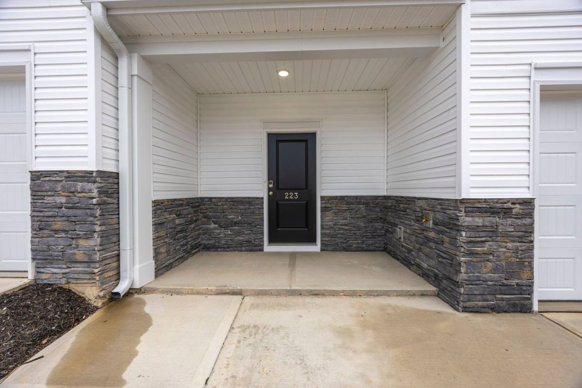 Townhouse for rent at 223 Sunny Hill Dr, Blythewood, SC 29016