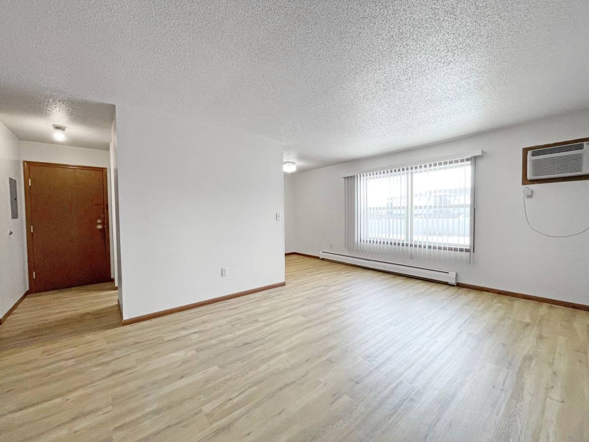 Apartment for rent at 3100-3122 14th St SW, Minot, ND 58701