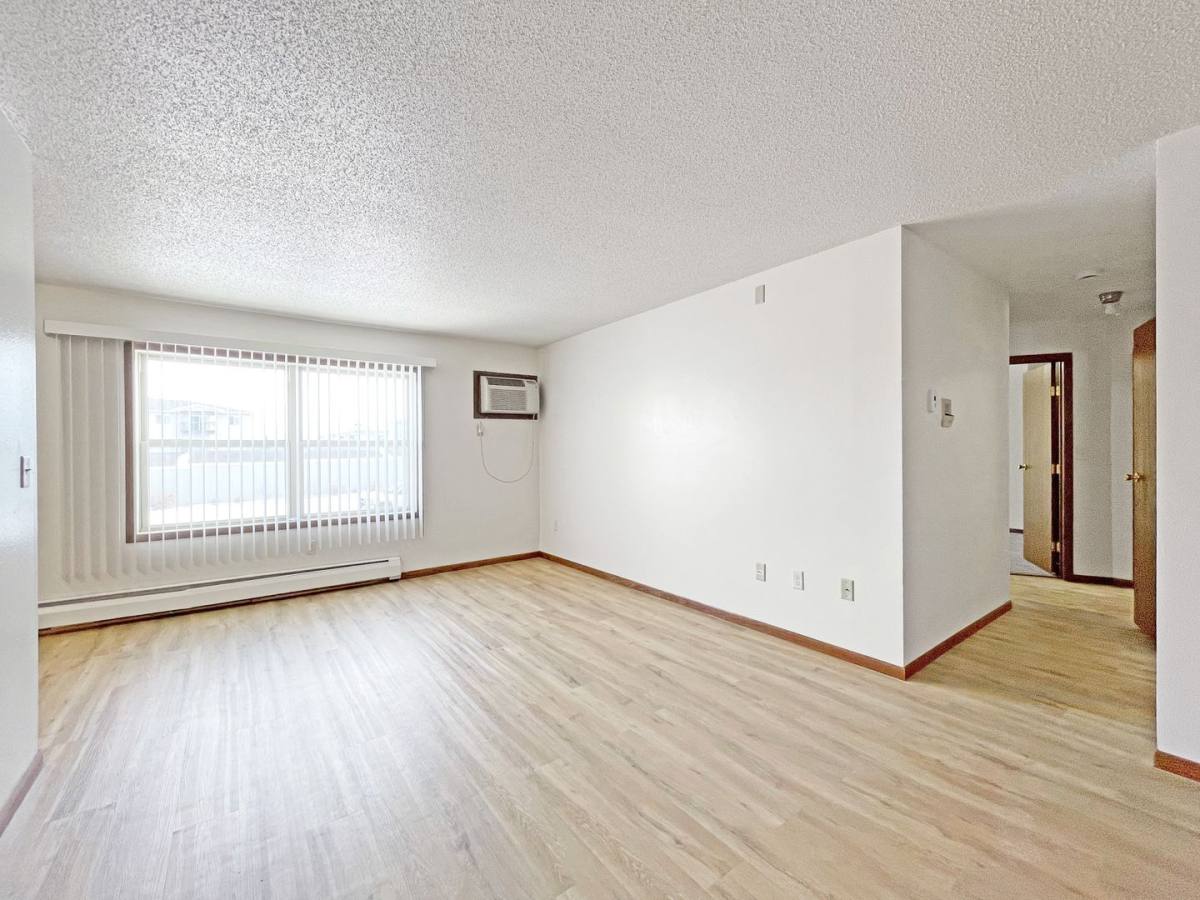 Apartment for rent at 3100-3122 14th St SW, Minot, ND 58701