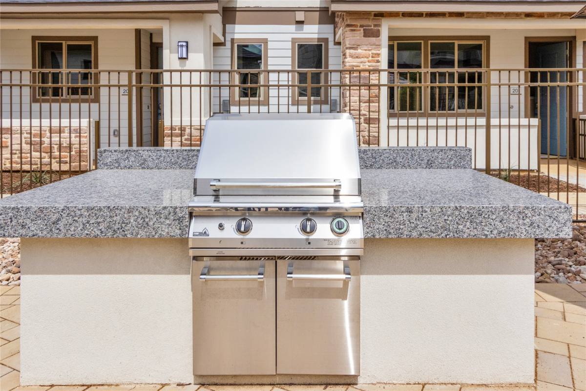 Townhouse for rent at 5900-83 Highway 287 Frontage Rd, Arlington, TX 76017
