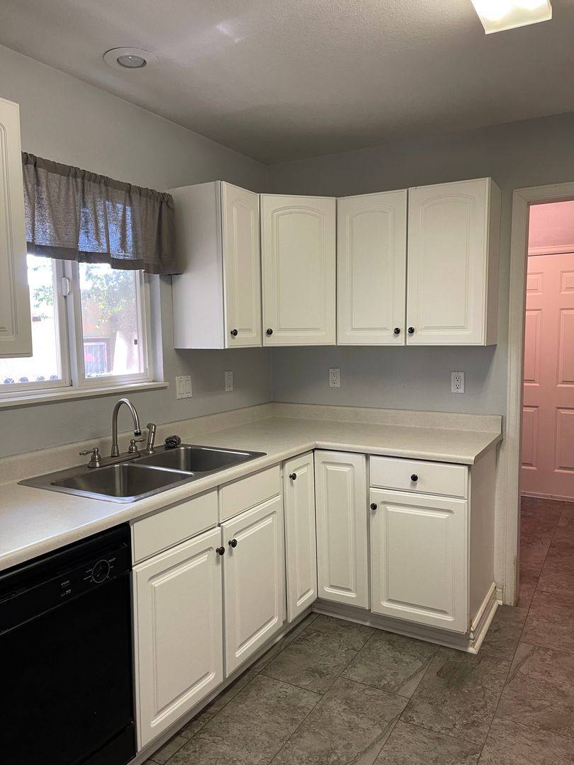 House for rent at 827 Beech Ave, Canon City, CO 81212