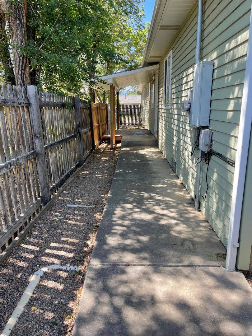 House for rent at 827 Beech Ave, Canon City, CO 81212