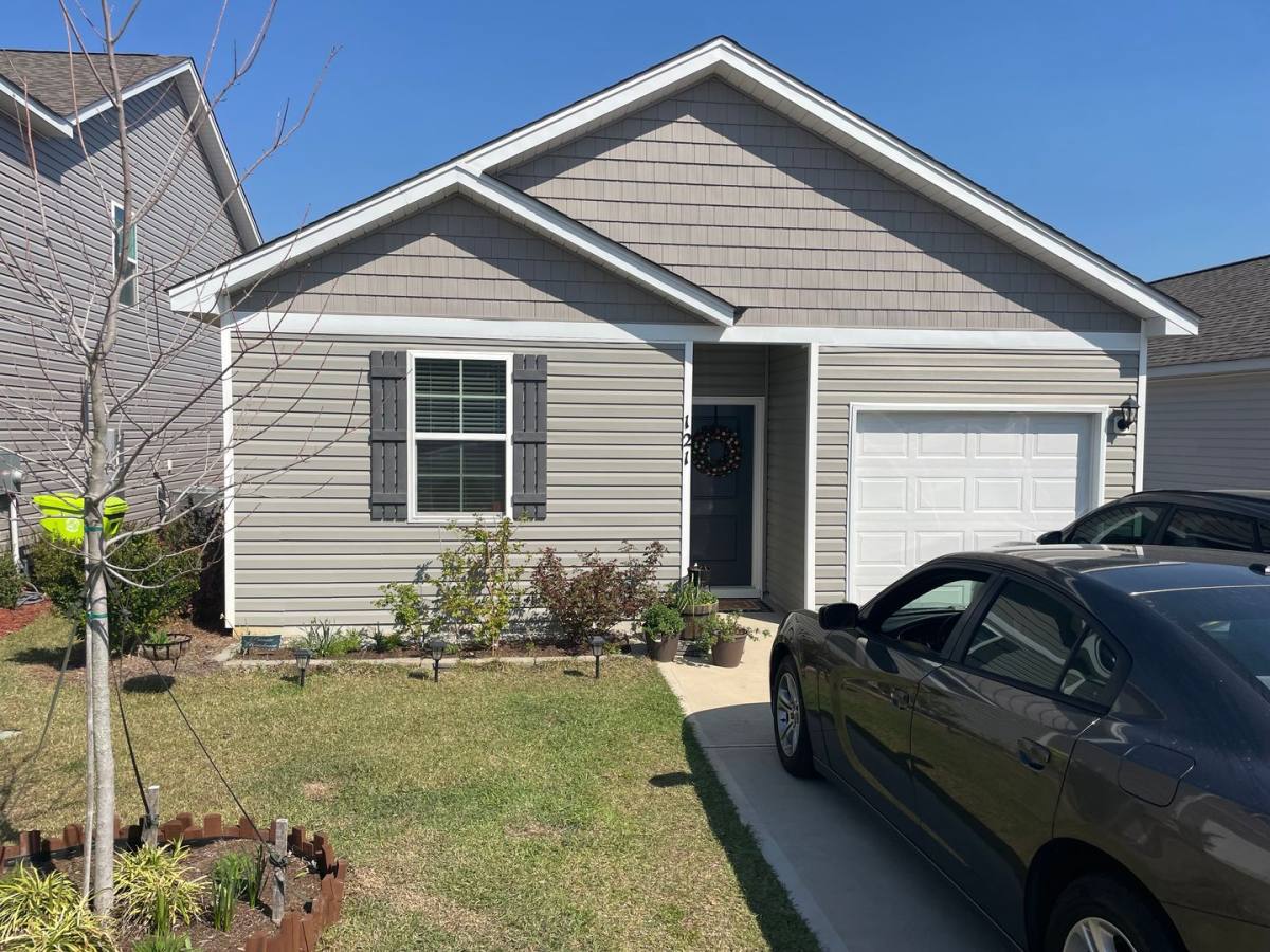 House for rent at 121 Hunters Branch Dr, Hopkins, SC 29061