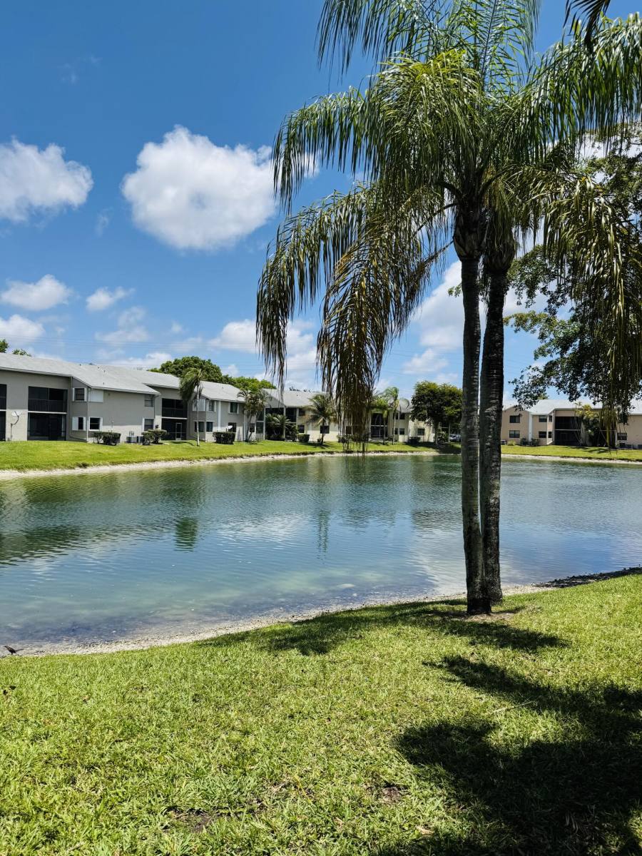 Apartment for rent at 1021 Adams Ave #10211021F, Homestead, FL 33034