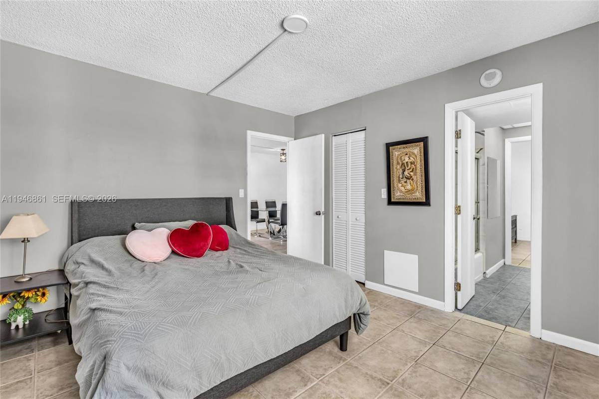 Apartment for rent at 200 S Birch Rd #1015, Fort Lauderdale, FL 33316