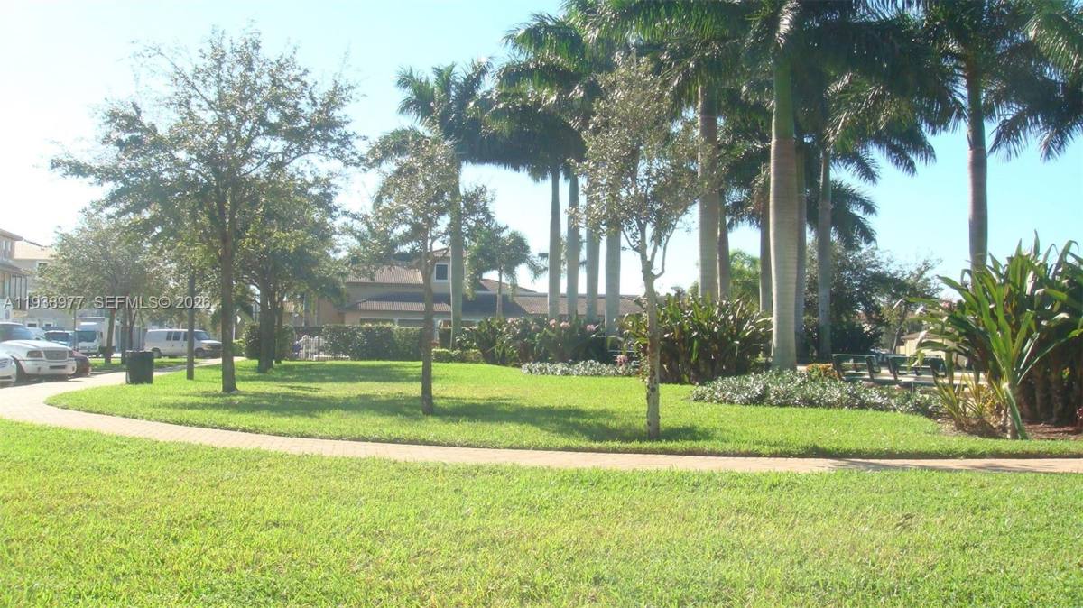 Apartment for rent at 917 SW 147th Ave #2006, Hollywood, FL 33027