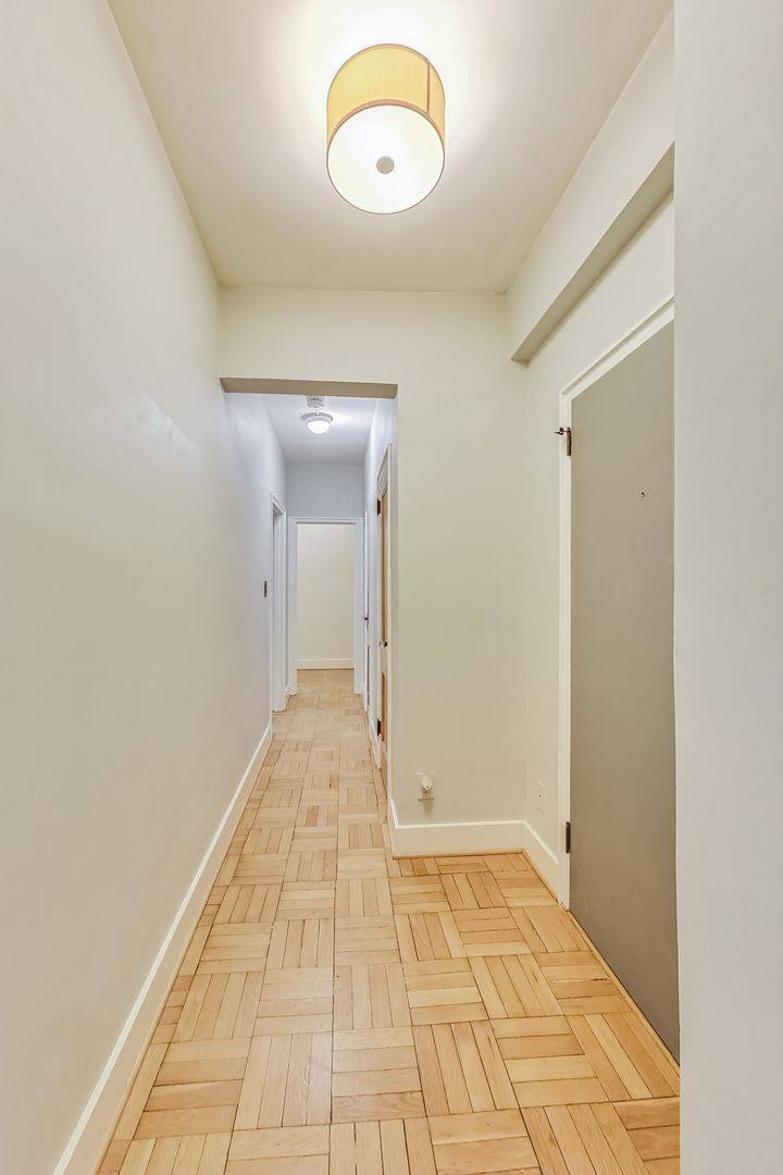 Condo for rent at 1010 25th St NW, Washington, DC 20037