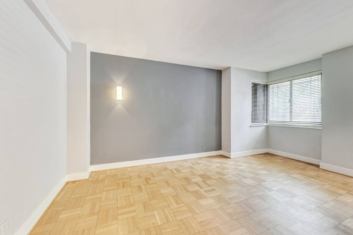 Condo for rent at 1010 25th St NW, Washington, DC 20037