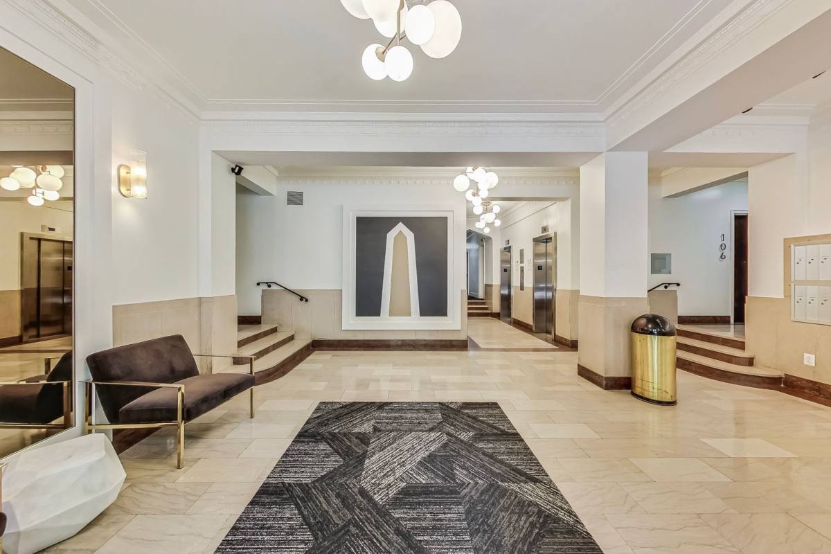 Condo for rent at 1010 25th St NW, Washington, DC 20037