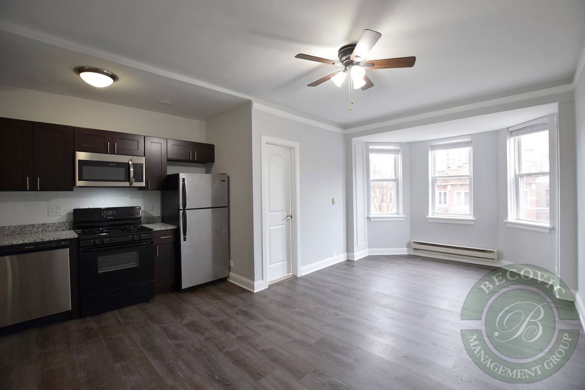 Apartment for rent at 5860 N Kenmore Ave, Chicago, IL 60660
