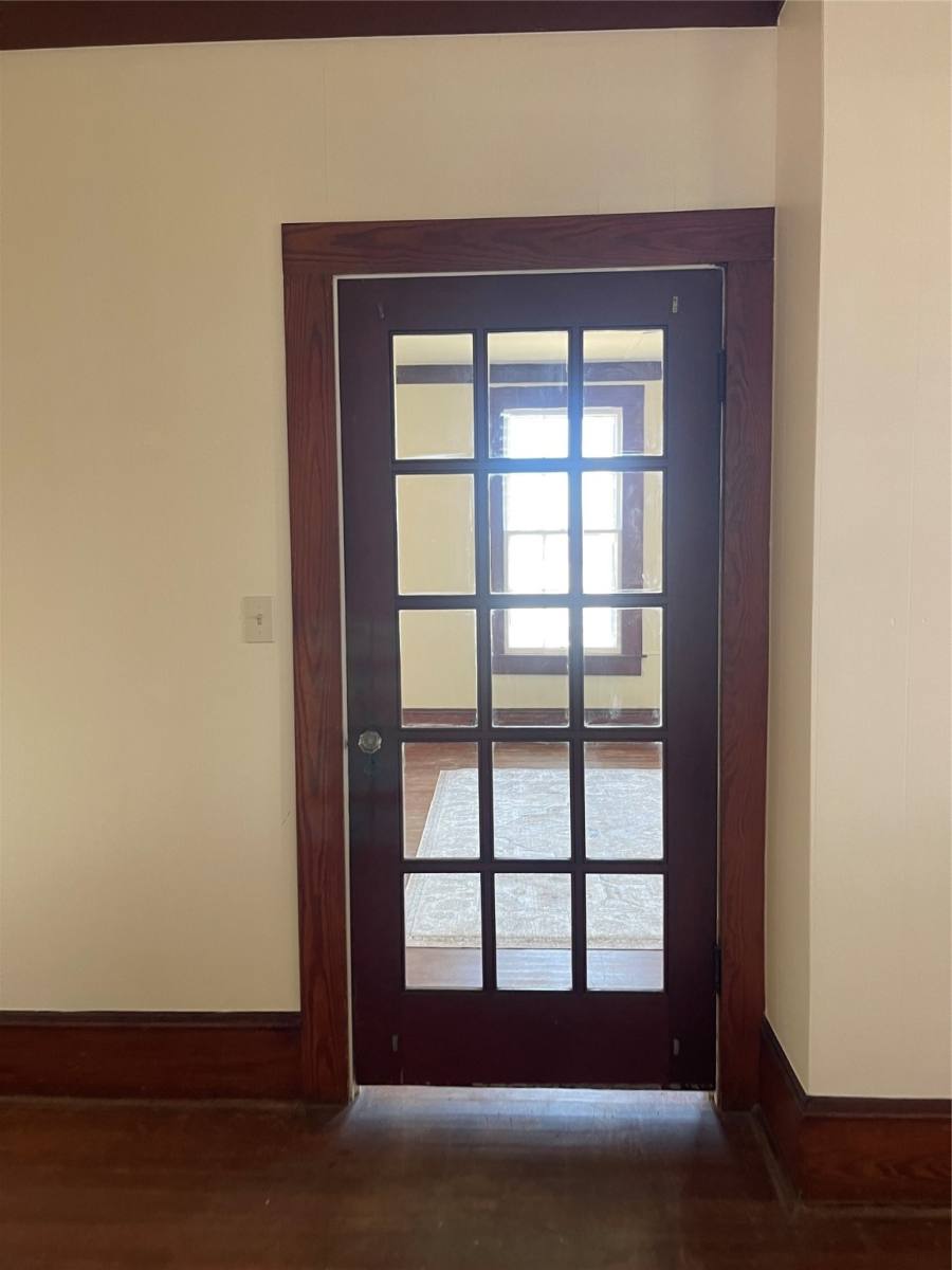 Apartment for rent at 1402 Winnie St #3, Galveston, TX 77550