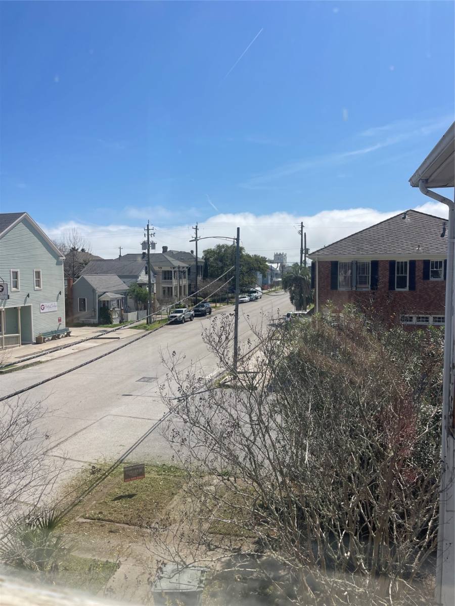 Apartment for rent at 1402 Winnie St #3, Galveston, TX 77550