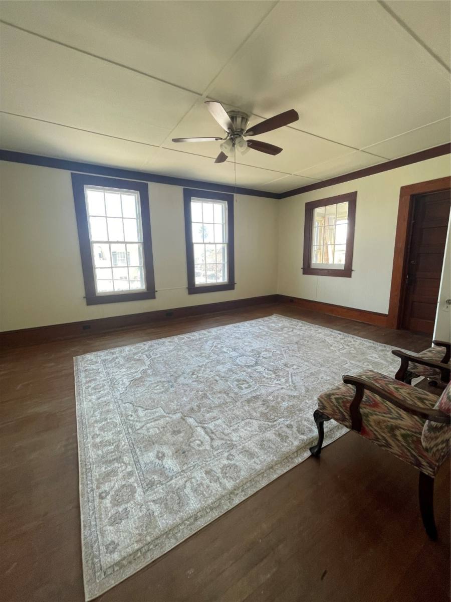 Apartment for rent at 1402 Winnie St #3, Galveston, TX 77550