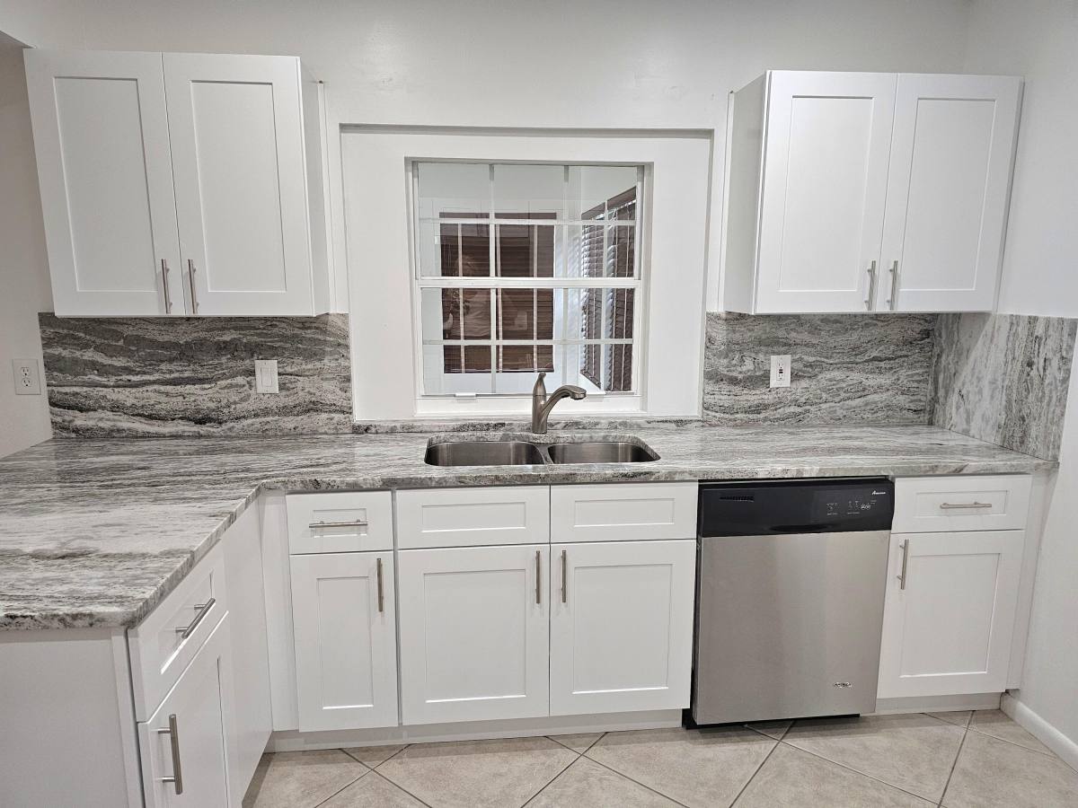Apartment for rent at 12191 Broadleaf Court, Wellington, FL 33414