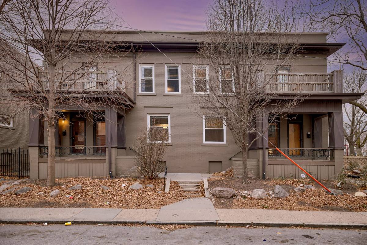 Townhouse for rent at 547 S 27th St, Omaha, NE 68105