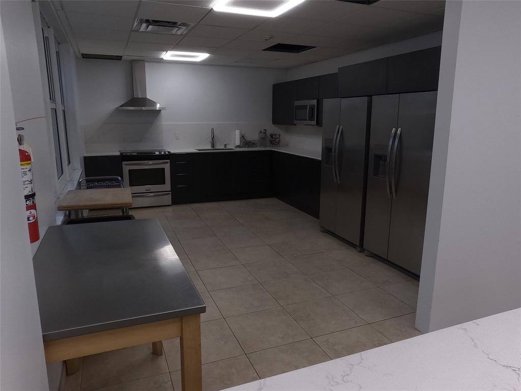 Apartment for rent at 3000 E Sunrise Blvd #30007D, Fort Lauderdale, FL 33304