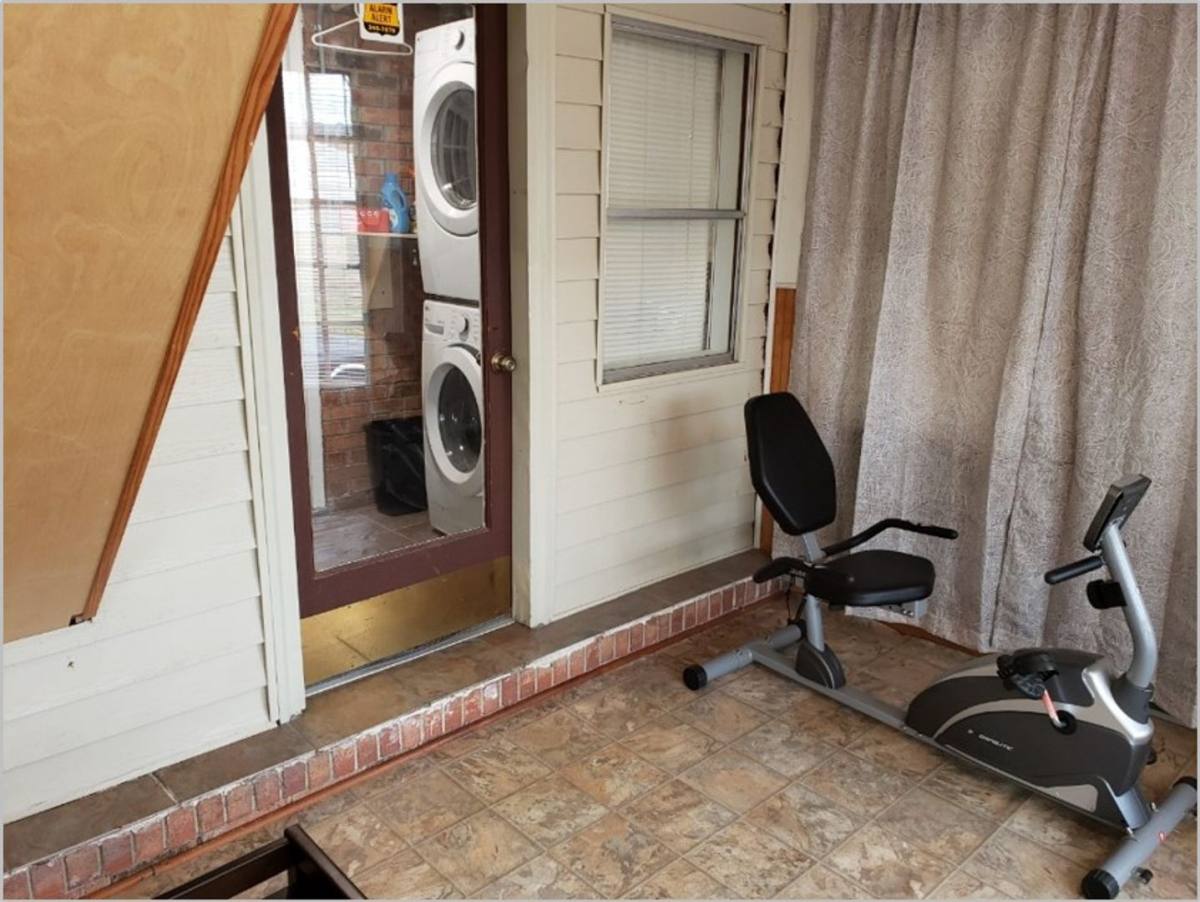 Apartment for rent at 1837 Williams St Upstairs, Orangeburg, SC 29115