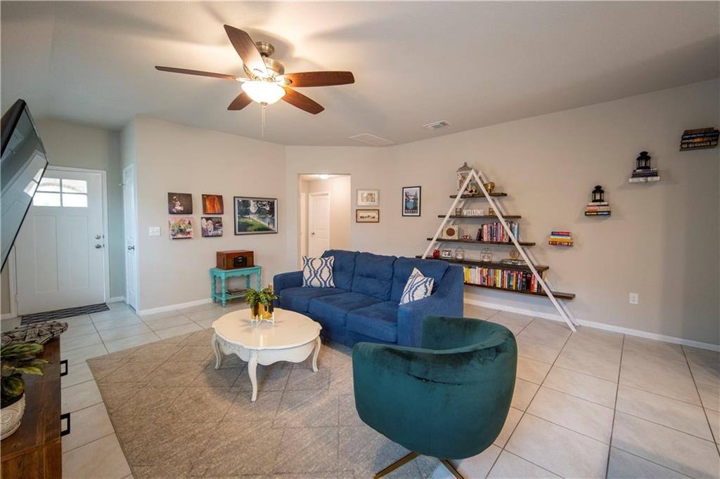 Apartment for rent at 10406 Hatton Lane, Austin, TX 78754
