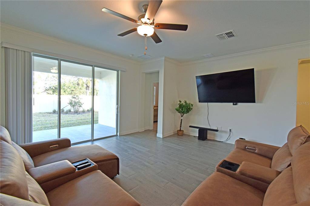 Apartment for rent at 17304 Banded Gold Lane, Wimauma, FL 33598