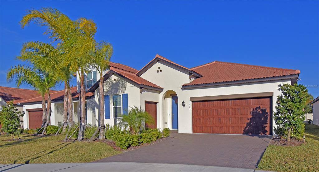 Apartment for rent at 17304 Banded Gold Lane, Wimauma, FL 33598