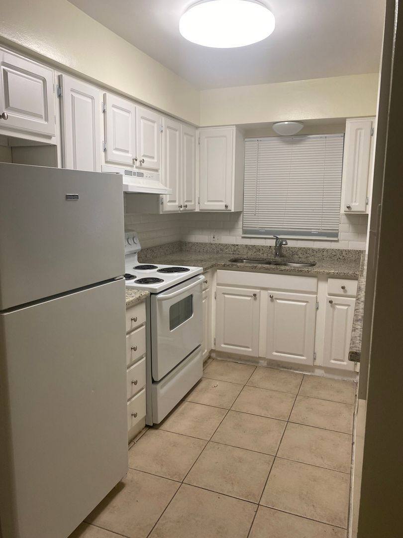 Apartment for rent at 500 75th Ave N #2, Saint Petersburg, FL 33702