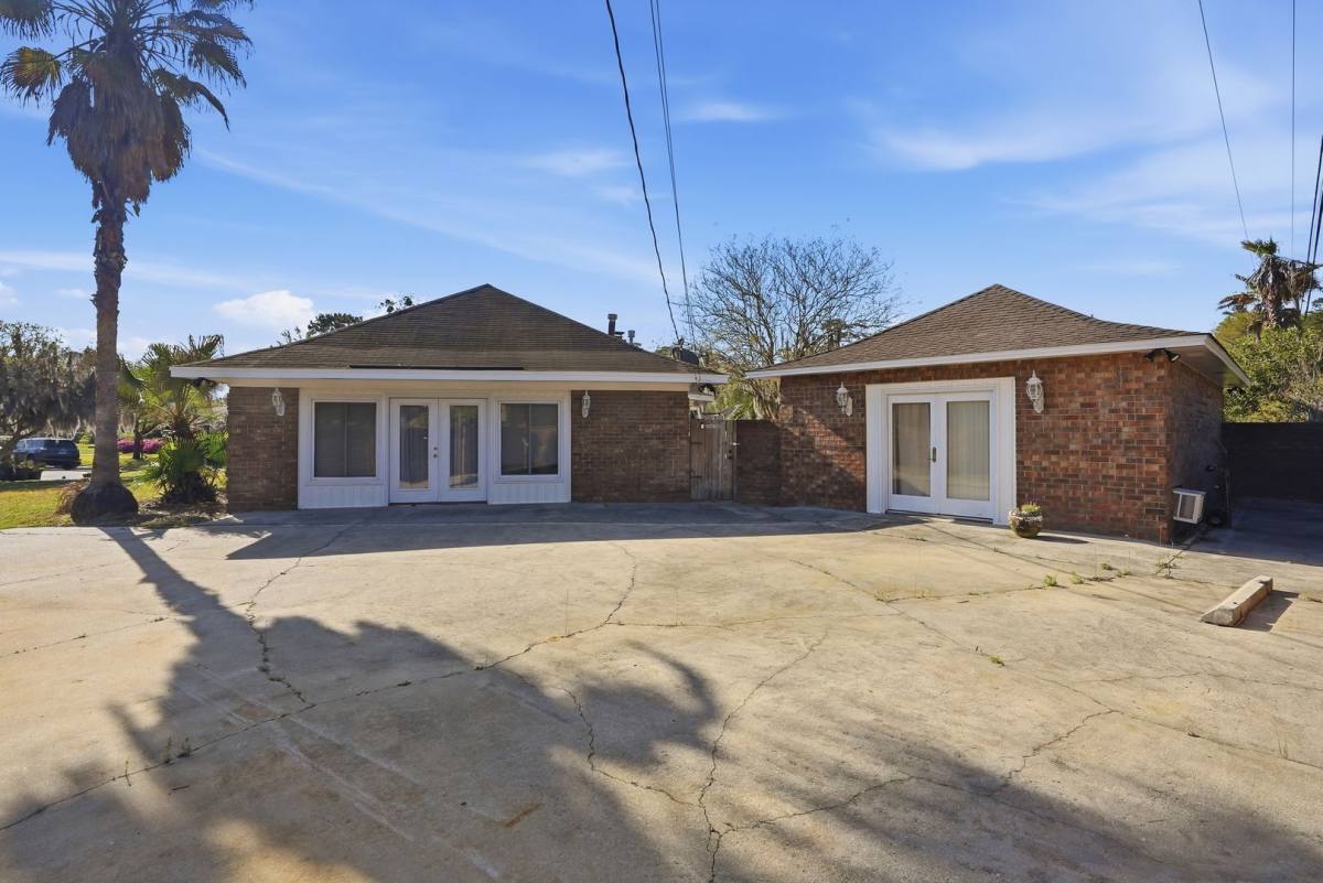 House for rent at 9 Inglesby Court, Savannah, GA 31406
