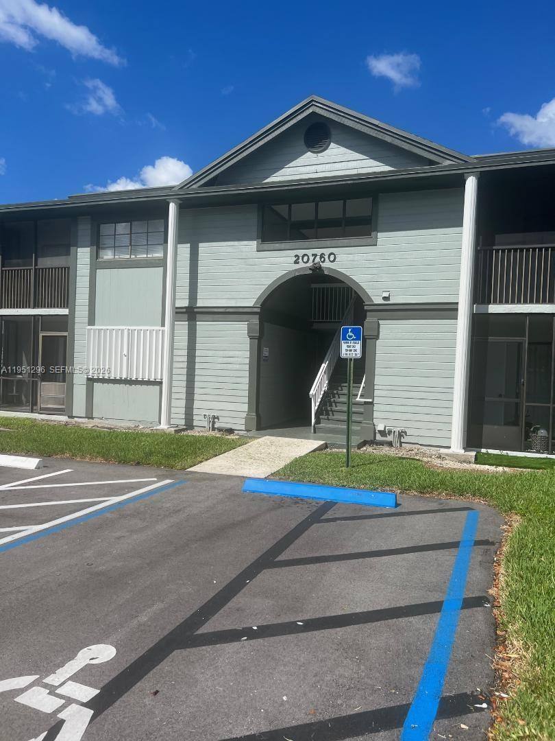 Apartment for rent at 20760 NE 4th Court #207, Miami, FL 33179