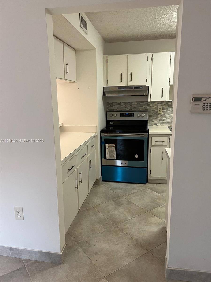 Apartment for rent at 20760 NE 4th Court #207, Miami, FL 33179