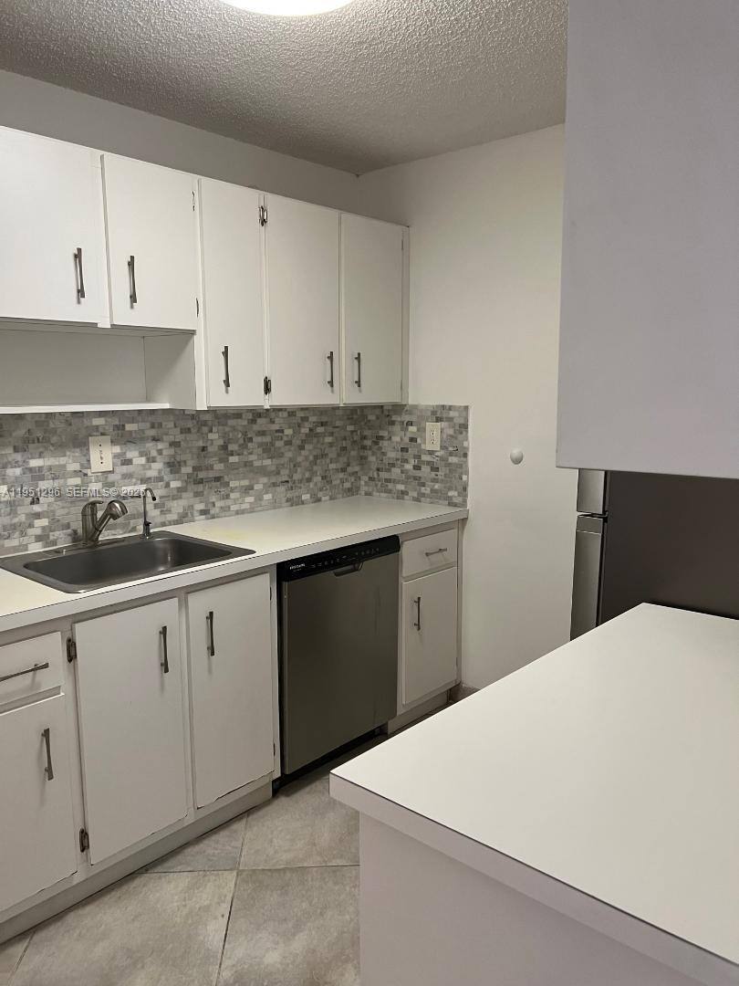 Apartment for rent at 20760 NE 4th Court #207, Miami, FL 33179