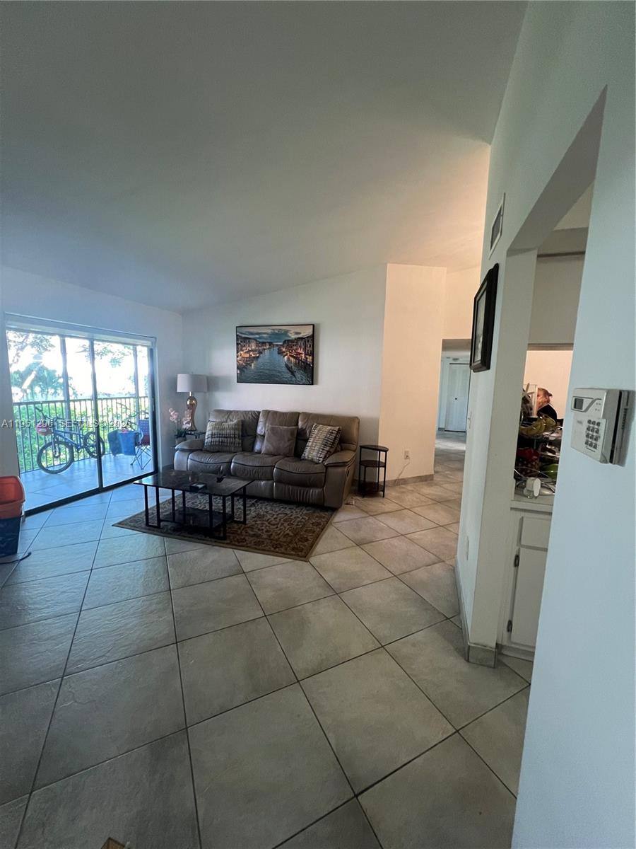 Apartment for rent at 20760 NE 4th Court #207, Miami, FL 33179