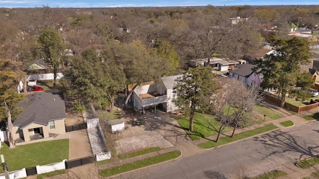 Apartment for rent at 928 S Windomere Ave #928B, Dallas, TX 75208