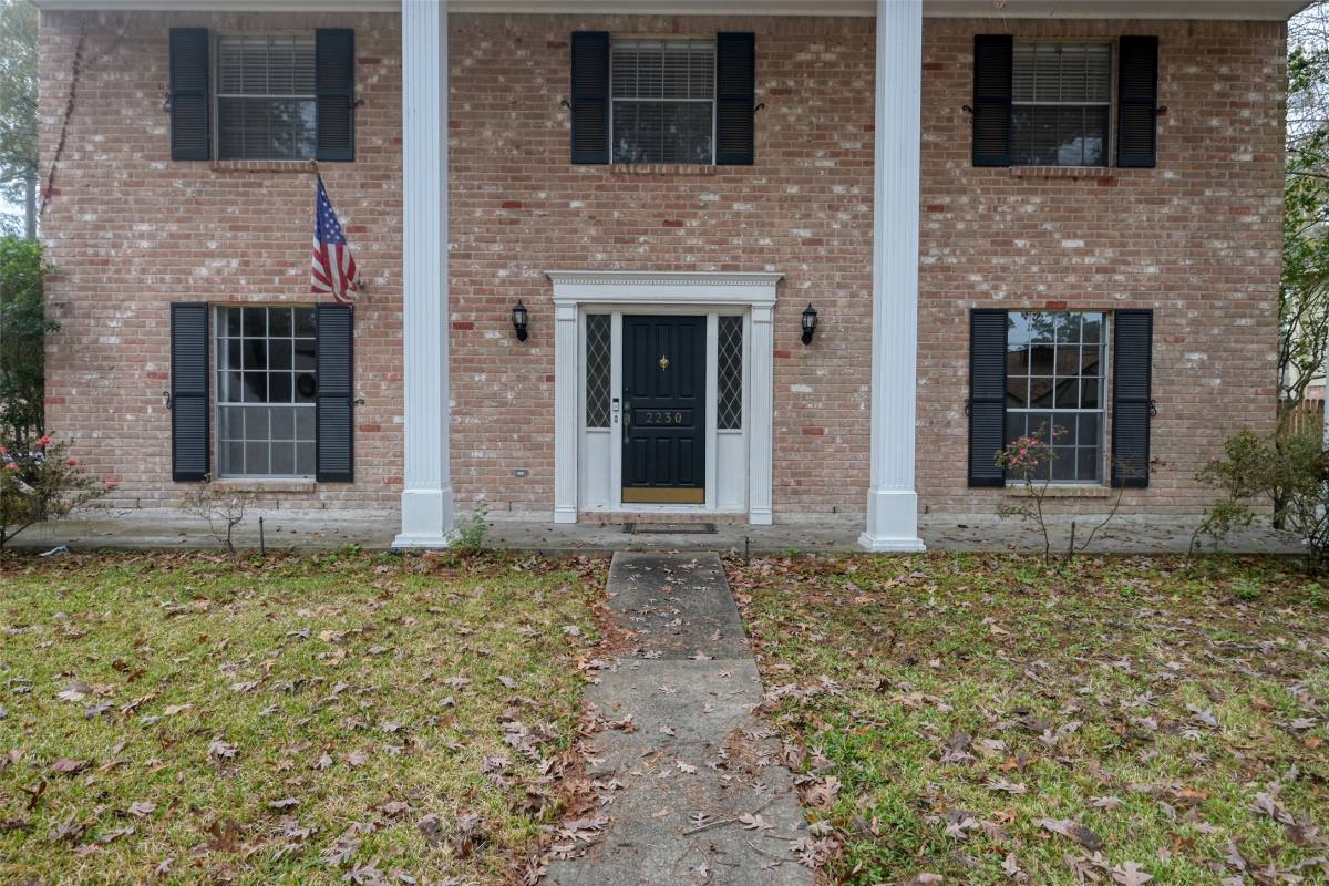 Apartment for rent at 2230 Lakeville Dr, Kingwood, TX 77339