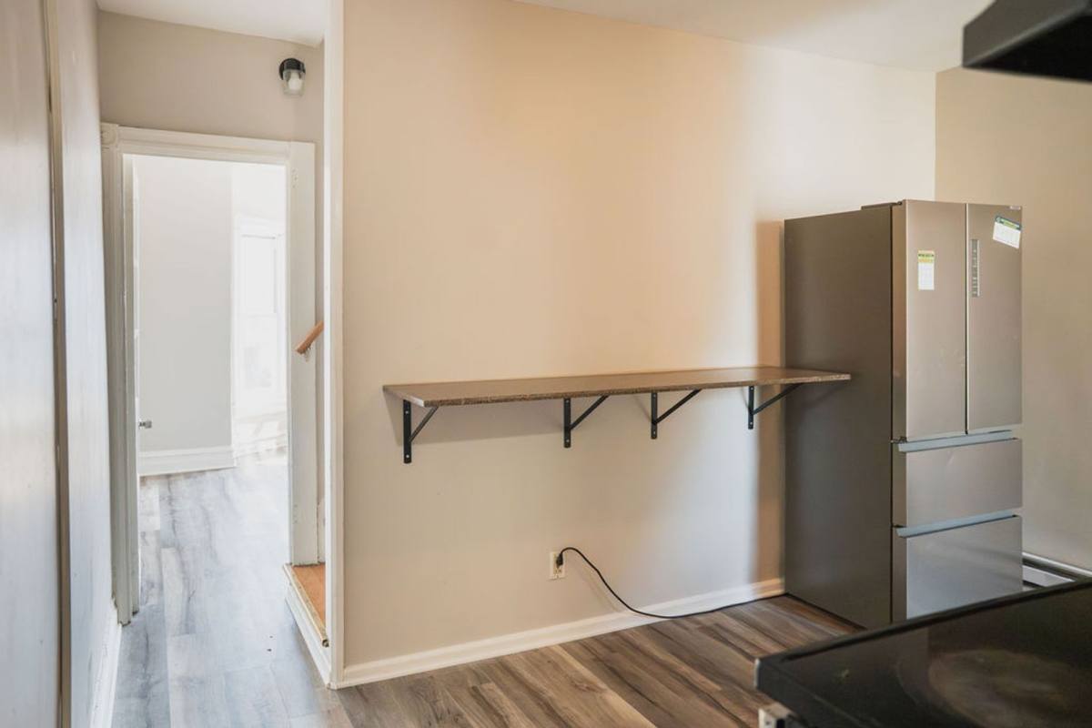 Apartment for rent at 906 N 4th St, Allentown, PA 18102