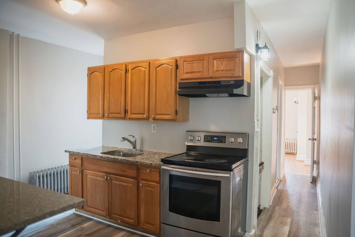 Apartment for rent at 906 N 4th St, Allentown, PA 18102