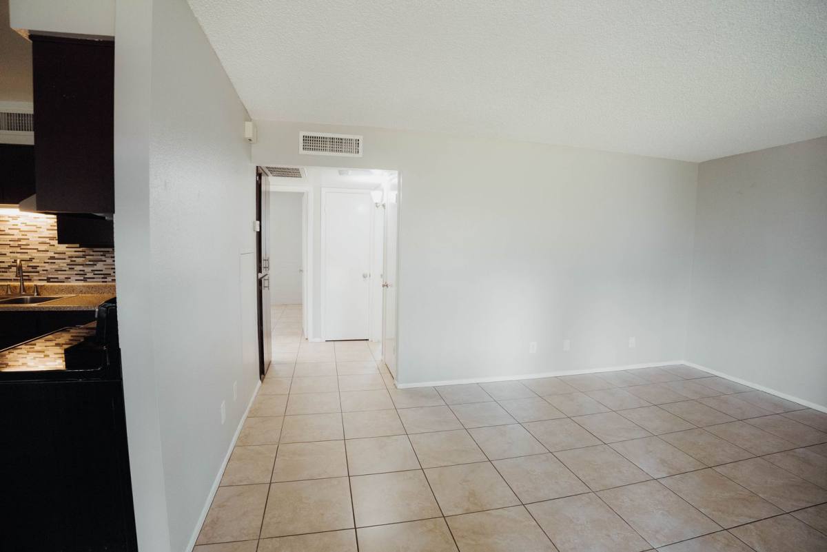 Apartment for rent at 6725 N 17th Ave, Phoenix, AZ 85015