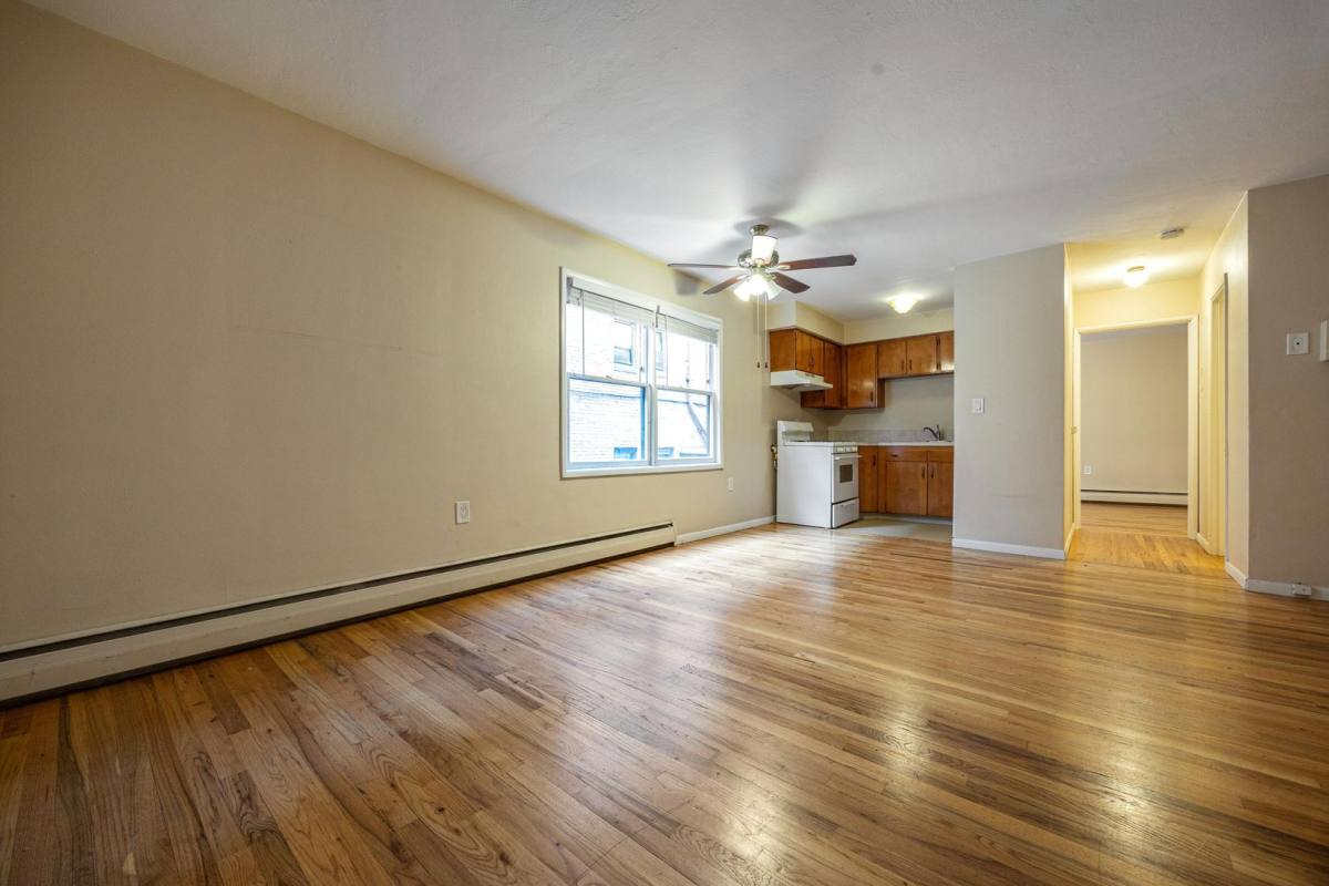Apartment for rent at 2257 NW Glisan St, Portland, OR 97210