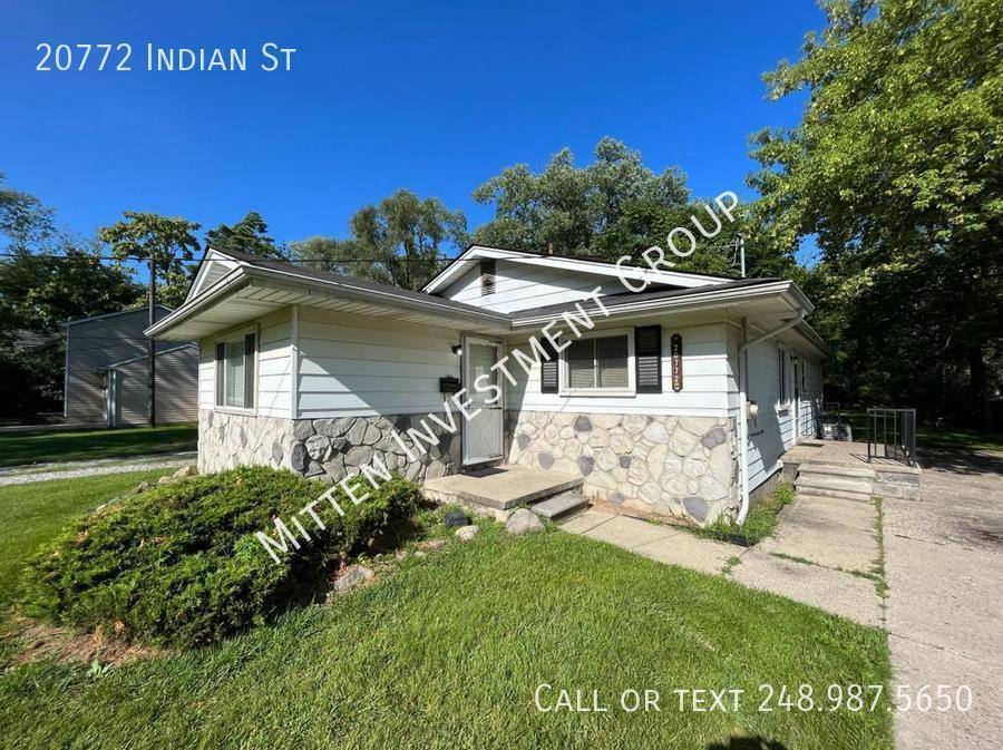 House for rent at 20772 Indian St, Southfield, MI 48033