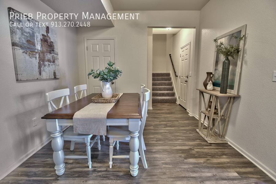 Townhouse for rent at 21609 W 126th Terrace #BUILDING 25, Olathe, KS 66061