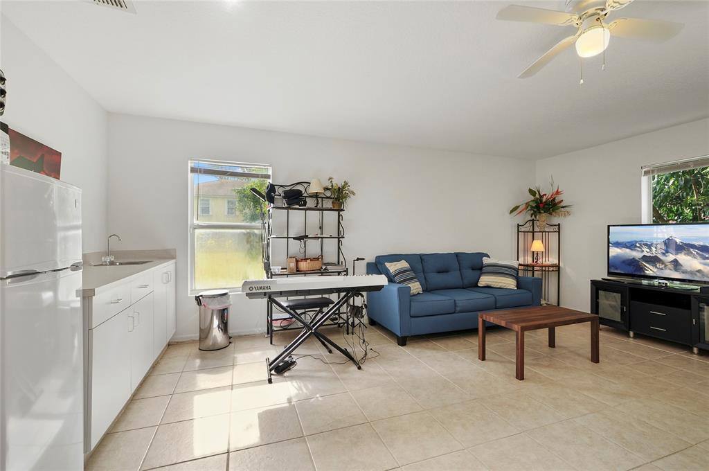 Apartment for rent at 2210 S 34th St, Fort Pierce, FL 34947