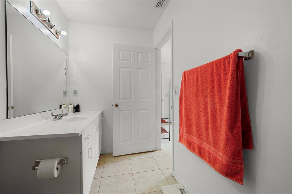 Apartment for rent at 2210 S 34th St, Fort Pierce, FL 34947